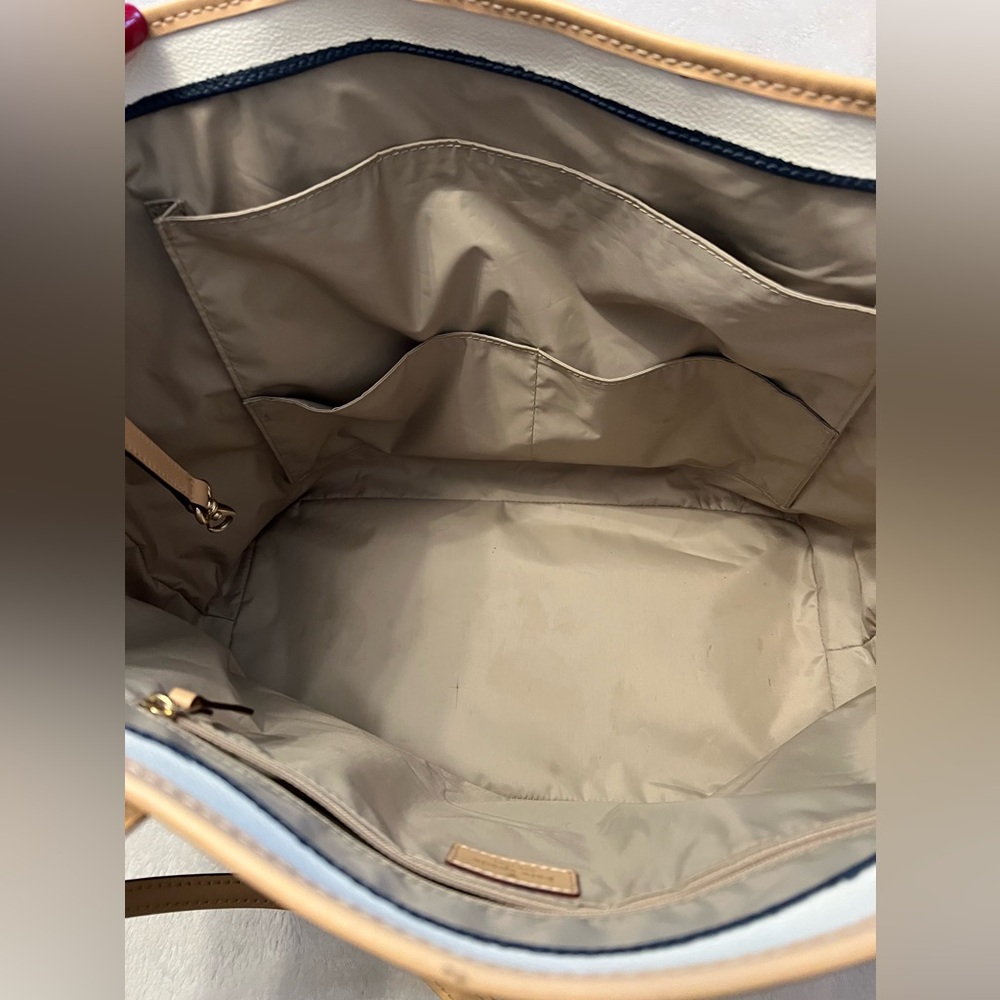 KATE SPADE New York Bondi Road Harmony Tote Bag in Navy/Cream. - Picture 5 of 10